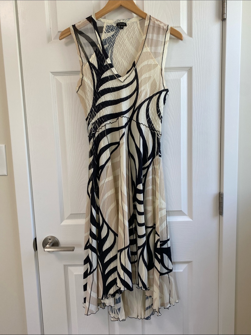 Komarov Beige and Black V-Neck Sleeveless Midi Dress